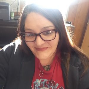 Meet your Posher, Traci